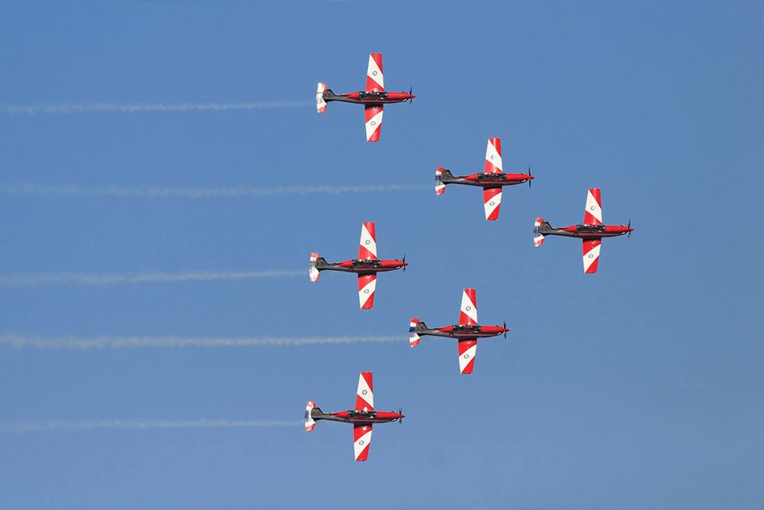 luxury transfer to Australian International Airshow